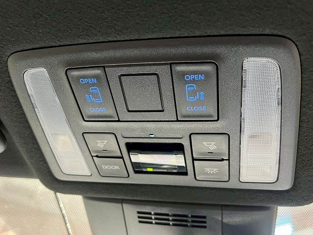 トヨタ&nbsp;ヴォクシーの画像5