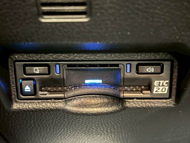 トヨタ&nbsp;ヴォクシーの画像15