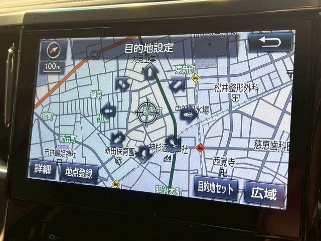 トヨタ&nbsp;アルファードの画像3