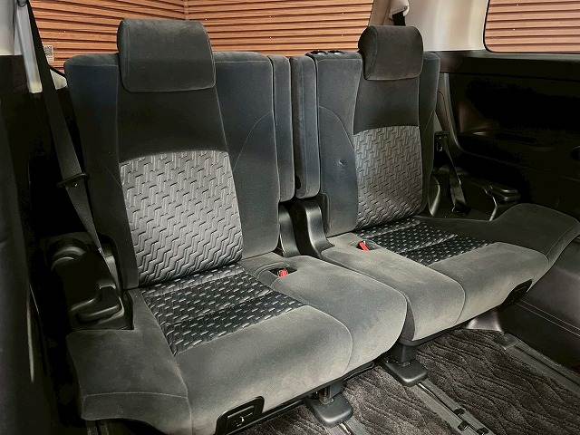 トヨタ&nbsp;アルファードの画像9