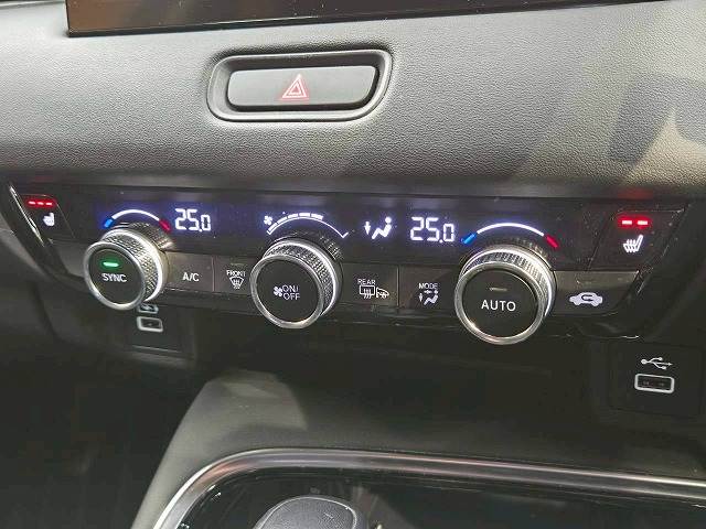 ホンダ&nbsp;ヴェゼルハイブリッドの画像12