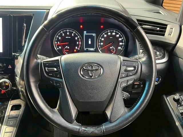 トヨタ&nbsp;ヴェルファイアの画像13