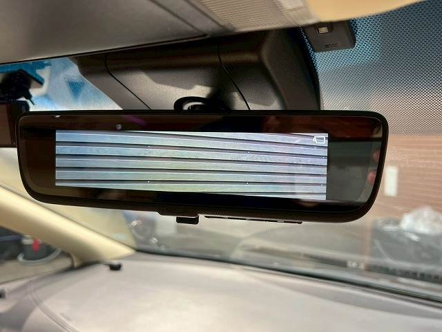 トヨタ ヴェルファイアの画像7