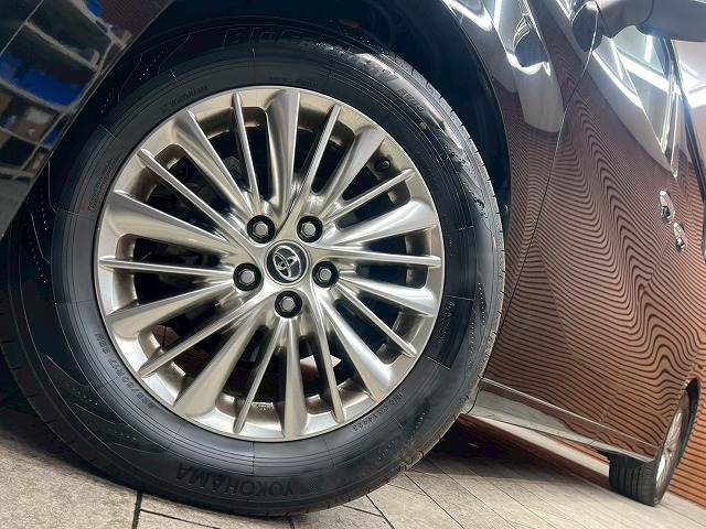 トヨタ ヴェルファイアの画像11