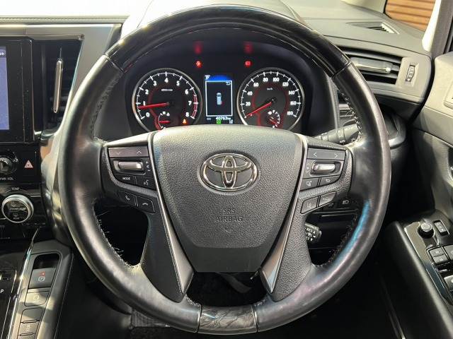 トヨタ&nbsp;アルファードの画像13