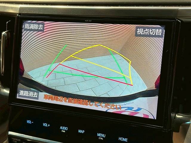 トヨタ アルファードの画像4