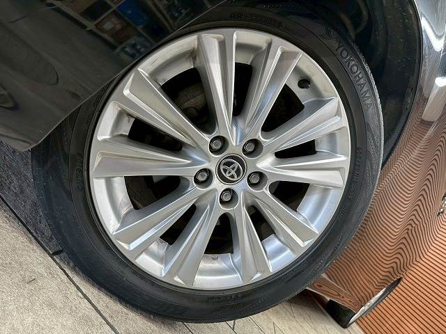 トヨタ アルファードの画像11