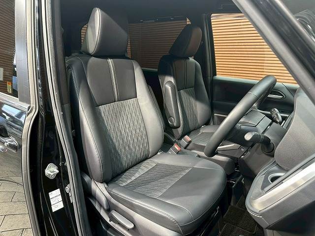 トヨタ&nbsp;ノアの画像8