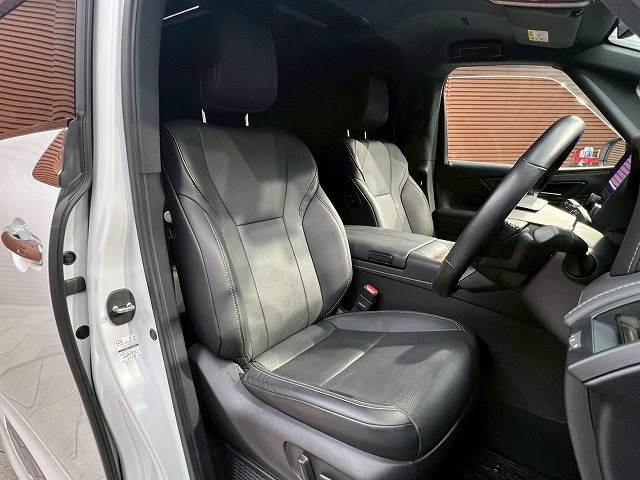 トヨタ&nbsp;アルファードハイブリッドの画像7