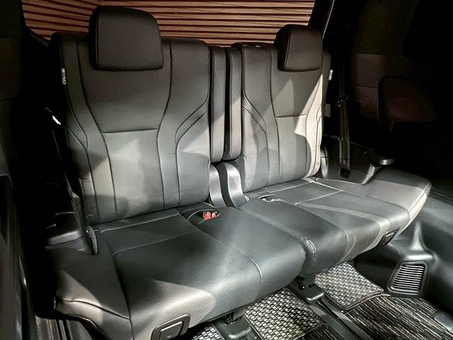 トヨタ&nbsp;アルファードハイブリッドの画像9