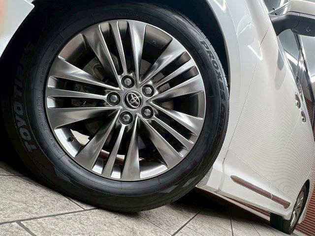 トヨタ&nbsp;アルファードハイブリッドの画像11