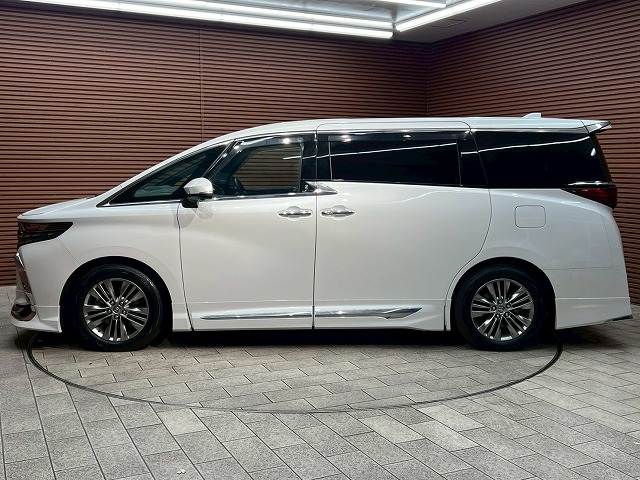 トヨタ&nbsp;アルファードハイブリッドの画像18