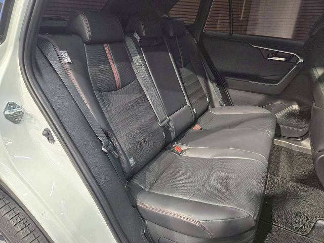 トヨタ&nbsp;RAV4 PHVの画像9