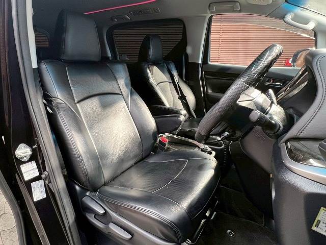 トヨタ&nbsp;ヴェルファイアの画像8