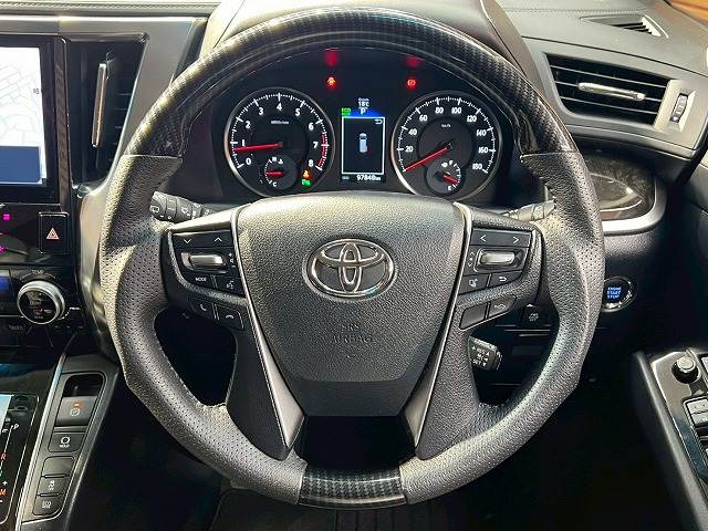 トヨタ&nbsp;ヴェルファイアの画像13