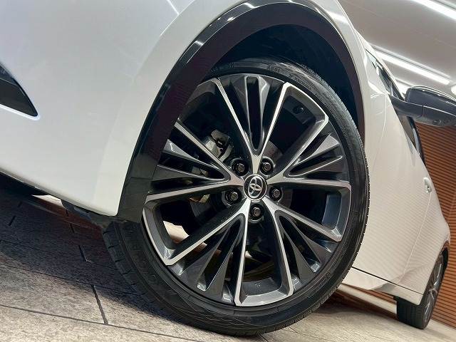 トヨタ プリウスの画像11