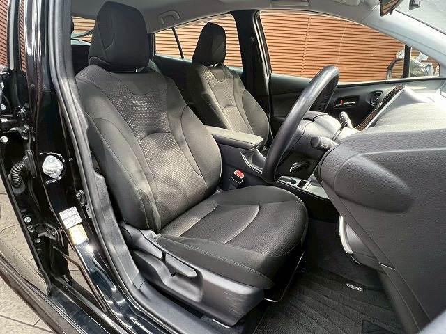 トヨタ&nbsp;プリウスの画像8