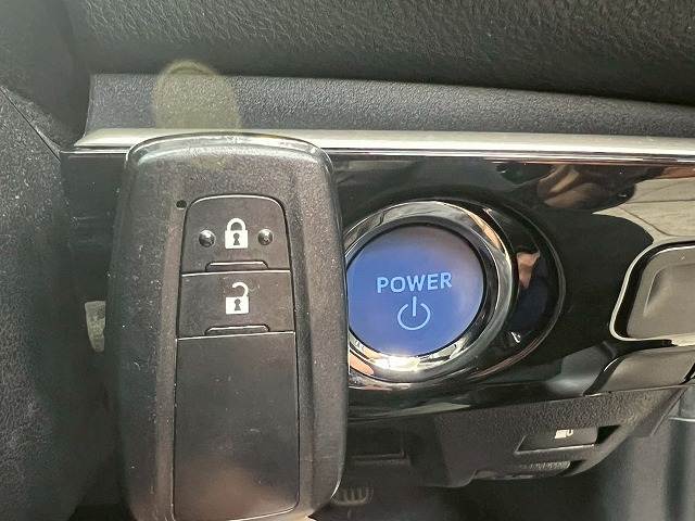 トヨタ&nbsp;プリウスの画像16