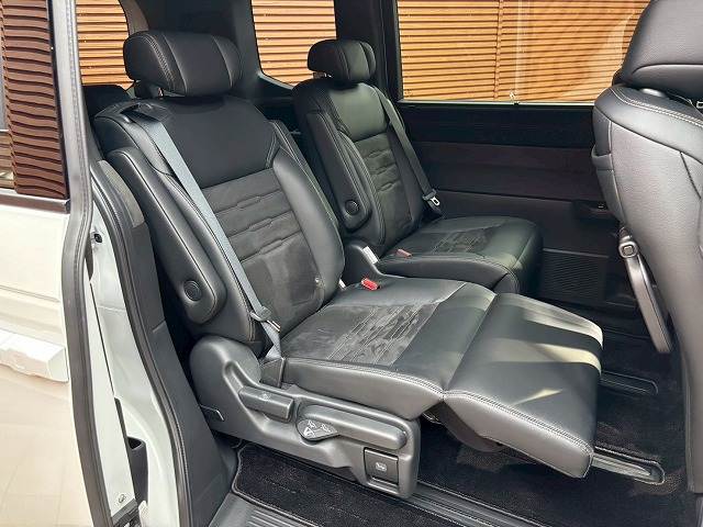 ホンダ ステップワゴンスパーダの画像9