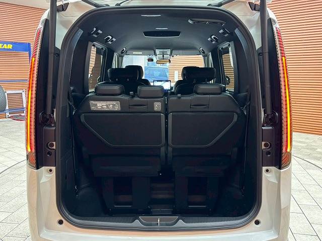 ホンダ ステップワゴンスパーダの画像20