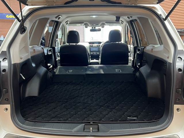 スバル フォレスターの画像20