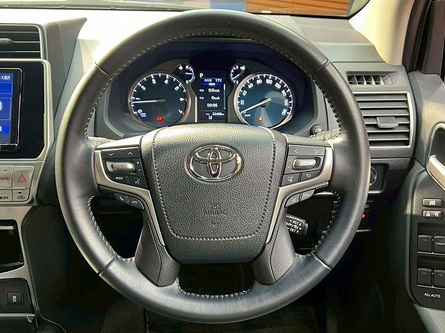 トヨタ&nbsp;ランドクルーザープラドの画像13