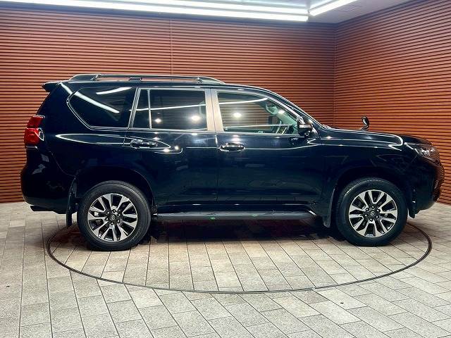 トヨタ&nbsp;ランドクルーザープラドの画像18