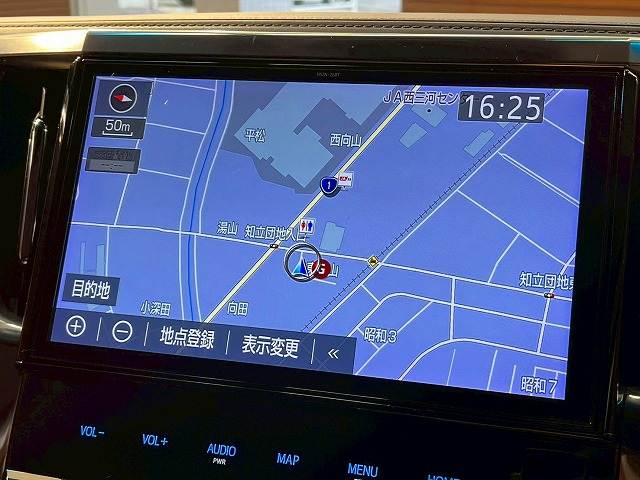 トヨタ&nbsp;アルファードの画像3
