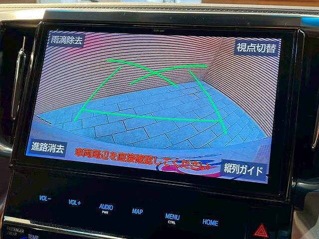 トヨタ&nbsp;アルファードの画像4