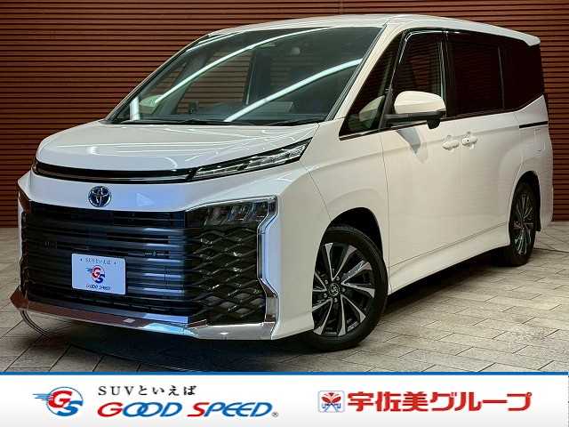 トヨタ ヴォクシーハイブリッドの画像1