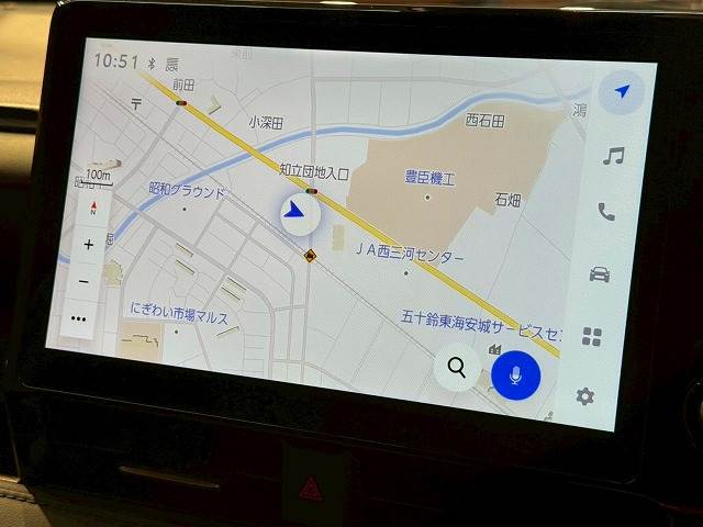 トヨタ ヴォクシーハイブリッドの画像3