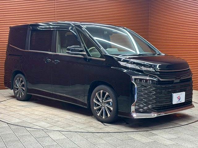 トヨタ ヴォクシーの画像14