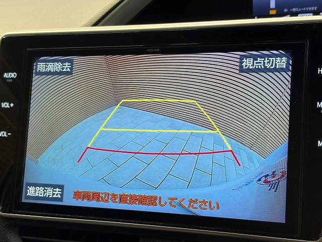 トヨタ&nbsp;ヴォクシーの画像4