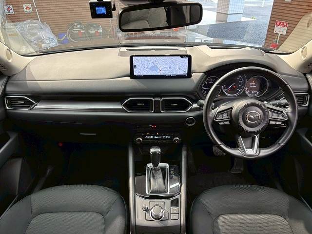 CX-5XD プロアクティブ 純正10.25インチディスプレイオーディオ/アラウンドビューモニター/ヘッドアップディスプレイ/ブラインドスポットモニター/レーダークルーズコントロール/電動リアゲート/パワーシート/シートヒーター 内装他