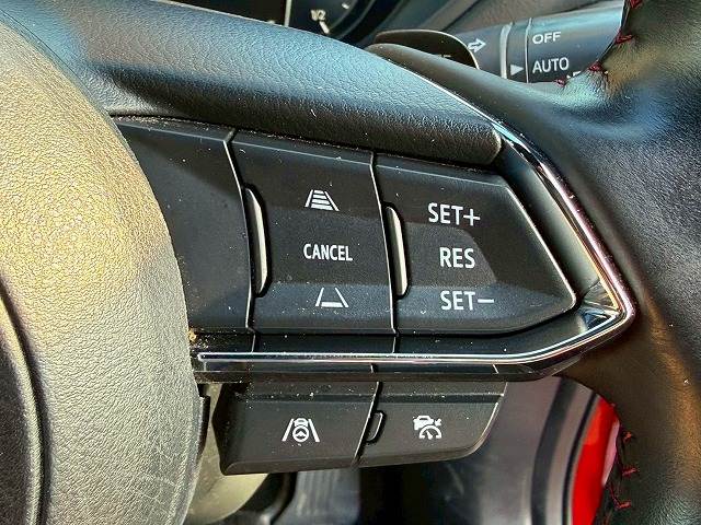 CX-5XD スポーツアピアランス 純正ナビ/アラウンドビューモニター/ヘッドアップディスプレイ/ブラインドスポットモニター/レーダークルーズコントロール/電動リアゲート/シートメモリー/パワーシート/LEDヘッドライト 内装他