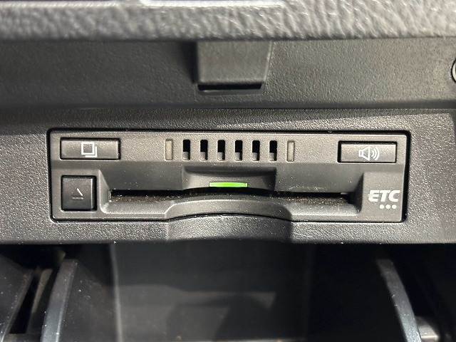 トヨタ アルファードの画像9