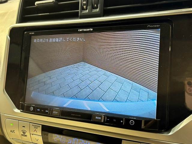 トヨタ ランドクルーザープラドの画像4