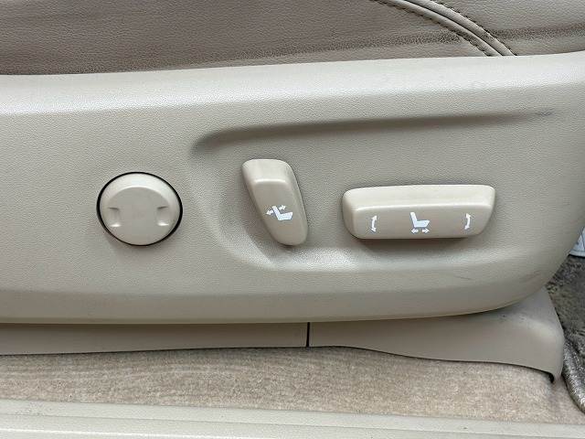 トヨタ ランドクルーザープラドの画像8