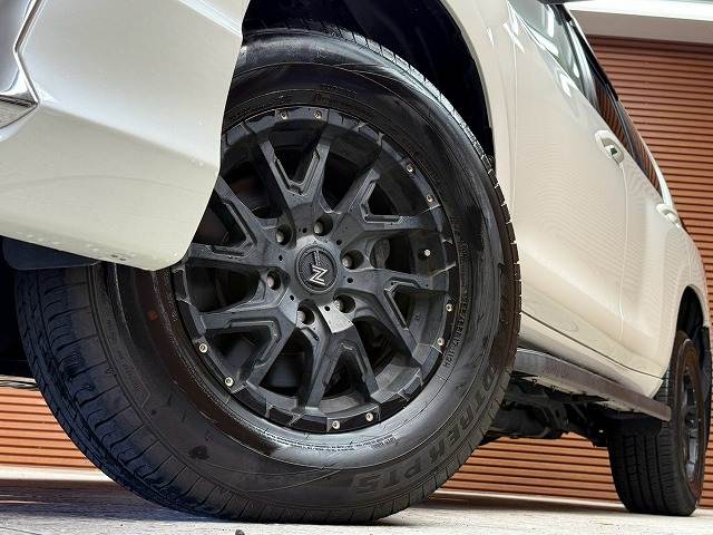 トヨタ ランドクルーザープラドの画像19