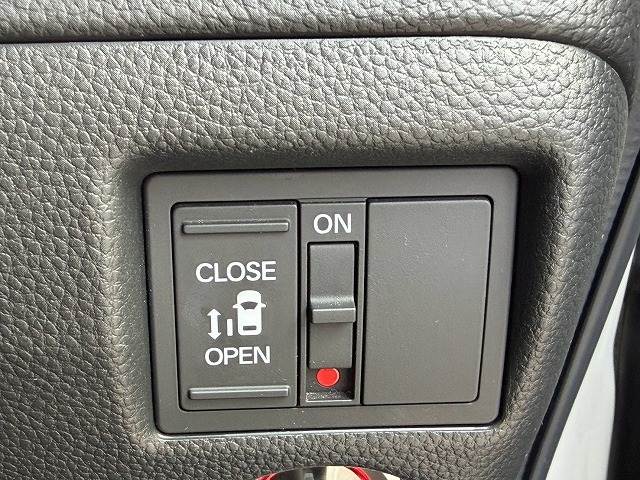 N-BOXカスタム G・L Honda SENSING 内装他