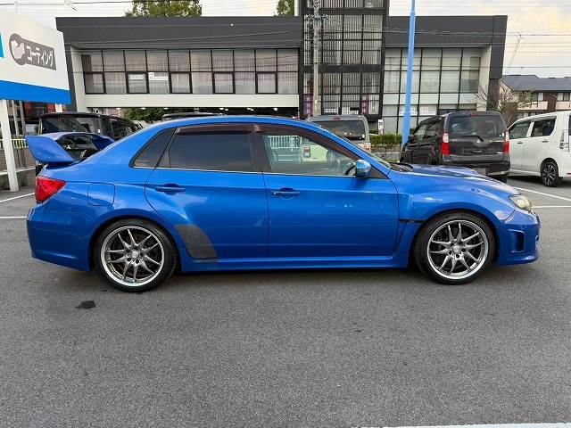 スバル インプレッサセダンWRXの画像17