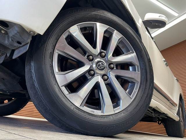 トヨタ&nbsp;ランドクルーザー200系の画像19