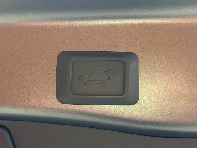 RAV4Adventure “OFFROAD packageII” 内装他
