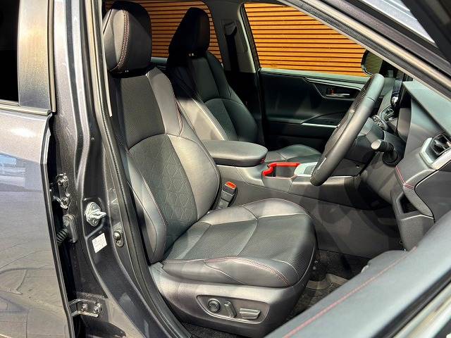 トヨタ RAV4の画像11