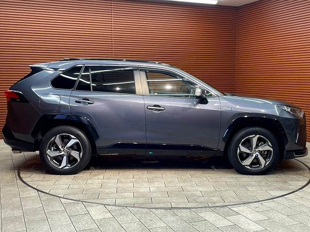 トヨタ RAV4 PHVの画像17