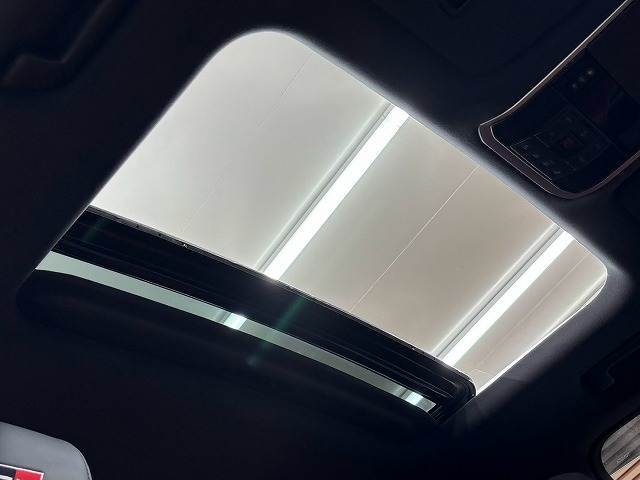 ランドクルーザー300系□GR SPORT 内装他