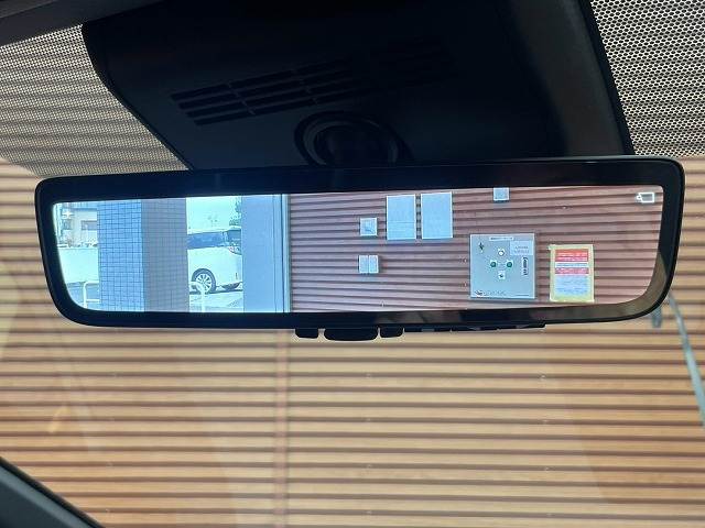 トヨタ&nbsp;アルファードハイブリッドの画像8