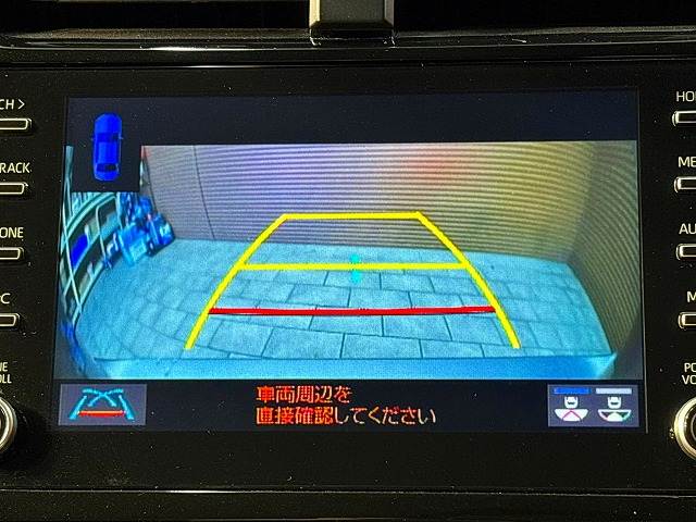 プリウスS 純正8型ナビ/バックカメラ/レーダークルーズコントロール/オートハイビーム/AC100V/トヨタセーフティーセンス/クリアランスソナー/レーンキープアシスト/ETC/スマートキー/プッシュスタート 内装他