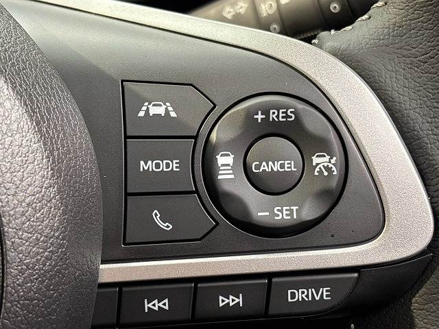 ライズZ 登録済未使用車/純正9インチディスプレイオーディオ/パノラミックビューモニター/AppleCarPlay/フルセグ/レーダークルーズコントロール/ブラインドスポットモニター/シートヒーター/衝突軽減 内装他