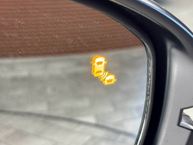 ホンダ ヴェゼルハイブリッドの画像8